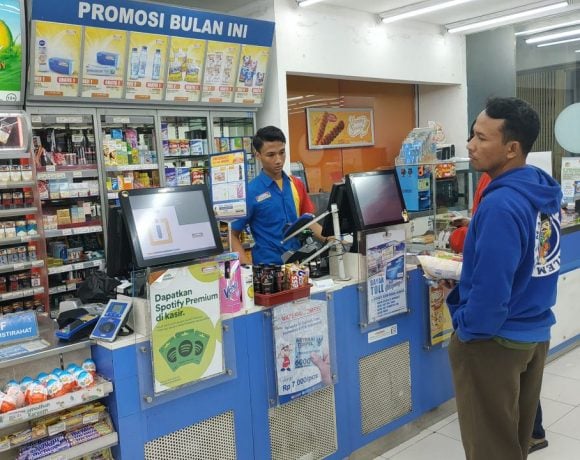 contoh surat lamaran kerja indomaret