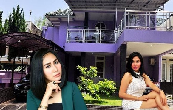 potret rumah ratna dilla serba ungu