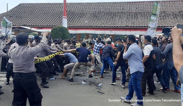 alasan masyarakat tidak menyukai polisi