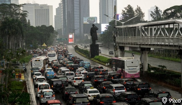 gambar jakarta macet