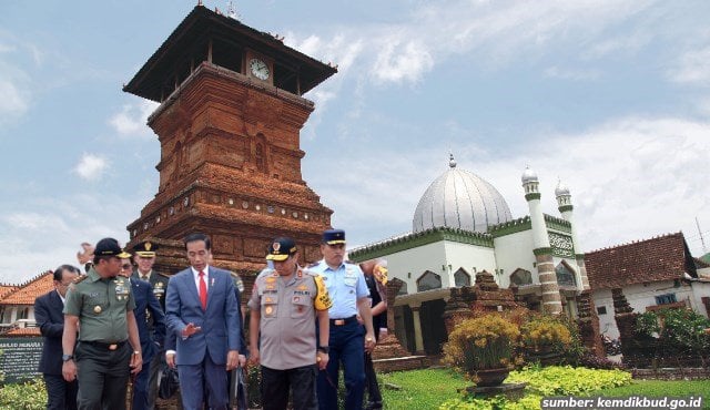 masjid menara kudus