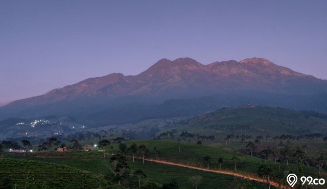 pesugihan gunung lawu