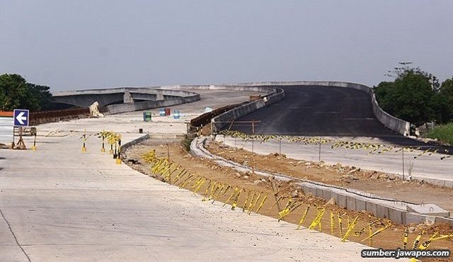 jalan tol aspal dan beton