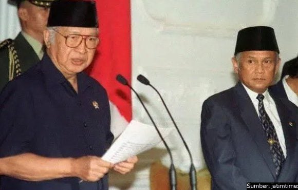 pidato pengunduran diri soeharto