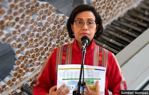 sri mulyani sebut orang miskin lebih pilih rokok