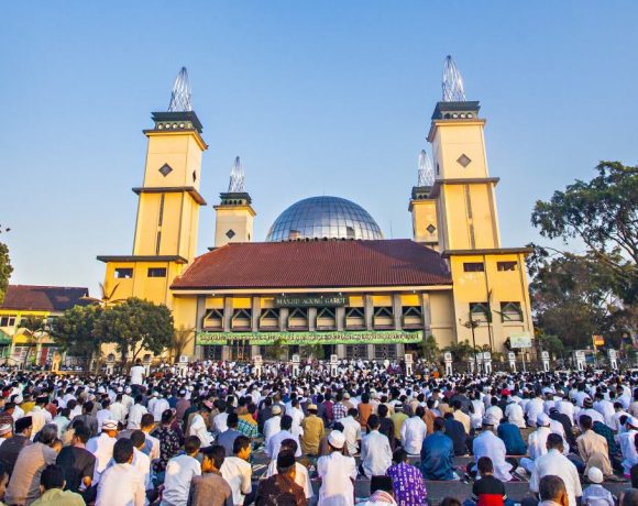 khutbah idul fitri singkat tentang silaturahmi