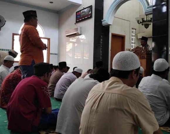 tata cara sholat jumat