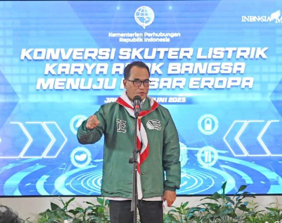 Menteri Perhubungan Budi Karya Sumadi