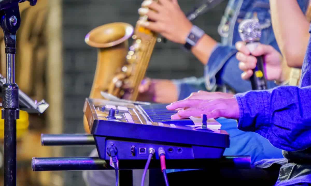 Lagu Jazz Indonesia