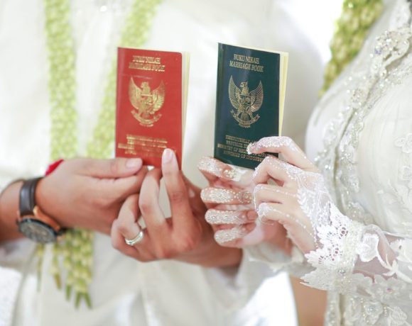 foto buku nikah