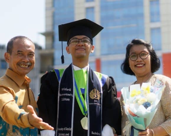 foto wisuda keluarga