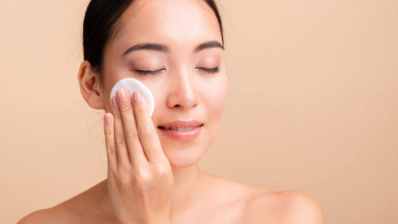 micellar water untuk kulit sensitif