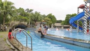 Waterpark Kolam Renang Depok