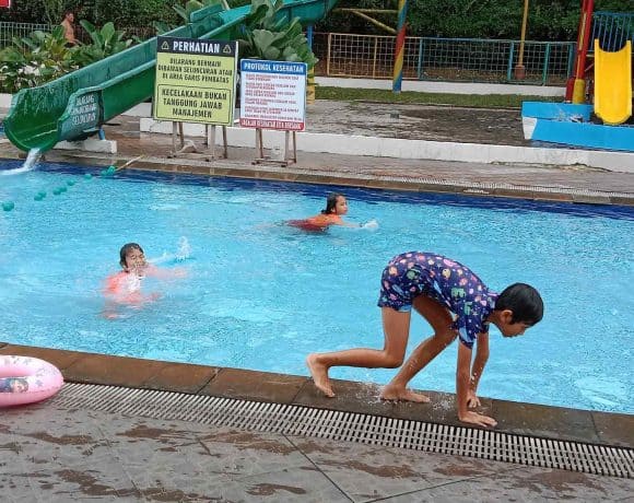 Waterpark Kolam Renang Pekanbaru