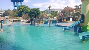 Waterpark Kolam Renang Sidoarjo