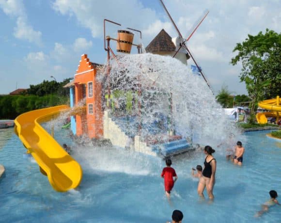 Waterpark Kolam Renang Tangerang