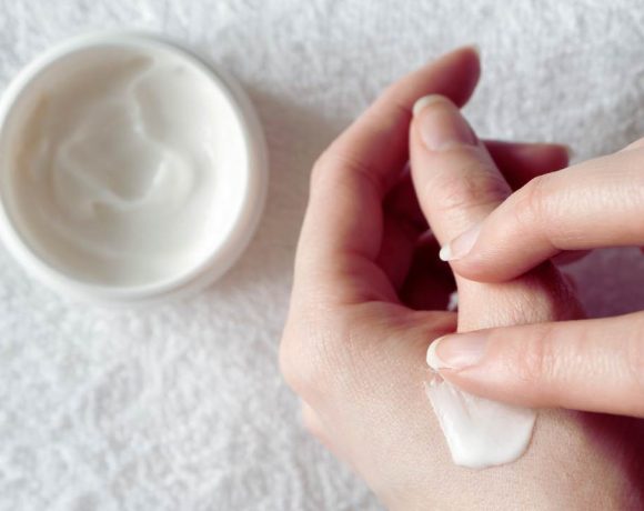 moisturizer yang bisa dipakai siang dan malam